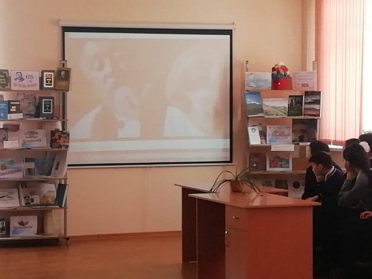 Абай Құнанбайұлының 175 жылдығына арналған "Жыр жазамын жүрегімнен" жас ақындар мүшәйрасы